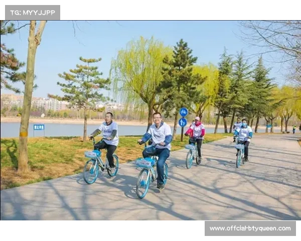 群众骑行活动倡导低碳生活，推广绿色出行理念