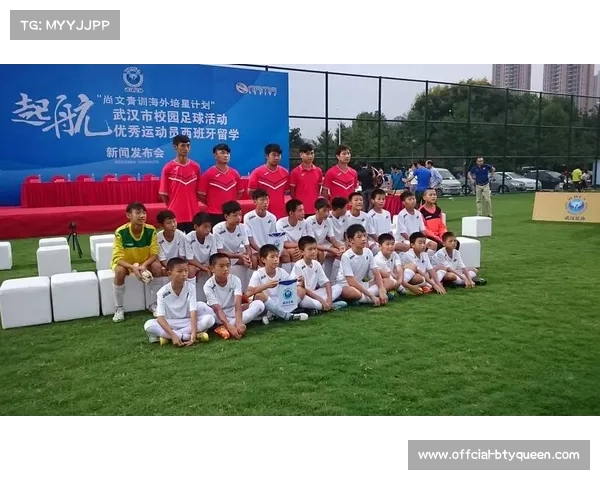 武汉三镇对阵山东泰山，闵紫曦为主队扳回一城